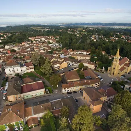 Holiday home L'atelier Cosy - Maison De Village Atypique Saint-Georges-d'Esperanche